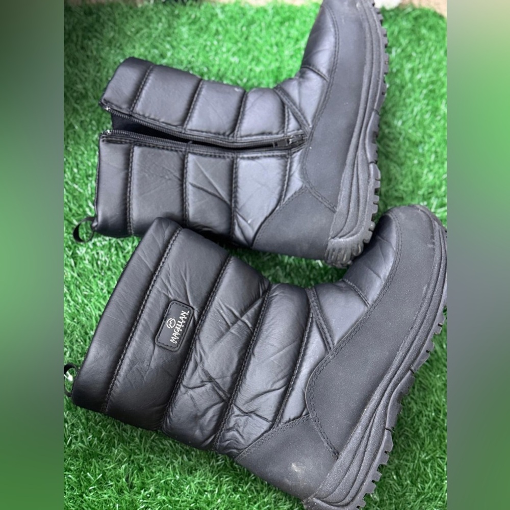 Magellan Unisex Snow Boots Size M-8 W-9